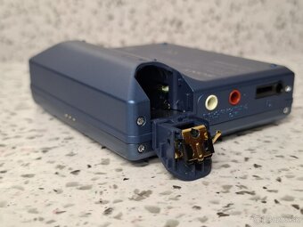 MD WALKMAN 》SONY MZ-R700 》MINIDISC - 10