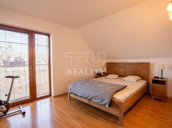 TUreality ponúka na predaj 5 izbový rodinný dom v centre... - 10