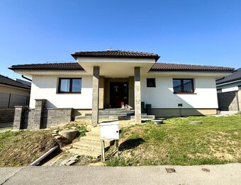 ELEGANTNÉ BÝVANIE V NOVOSTAVBE RODINNÉHO DOMU, Bungalov, KE - 10