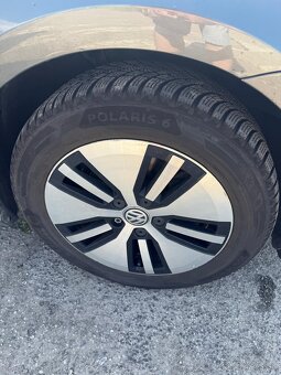 Volkswagen Golf E-Golf - 10