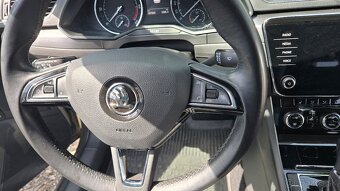 Škoda Superb 2.0TDI 140kW DSG STYLE, 11/2017, ČR, DPH ANO - 10