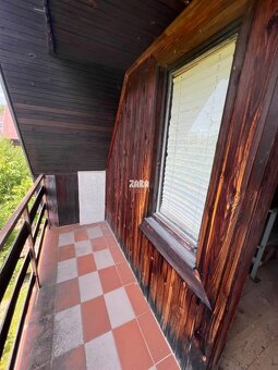BUKOVEC - murovaná dvojpodlažná CHATA s podkrovím,289 m2 - 10
