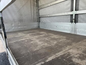 Prodám Iveco Daily 2.3, 35S16. 10 palet. Nové v ČR-1.majite - 10