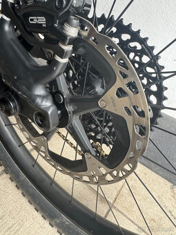 Predám SPECIALIZED LEVO eMTB – TOP stav TOP cena - 10