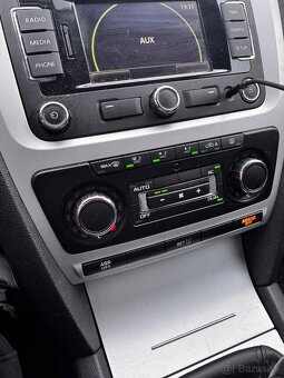 Octavia 2 combi facelift 1.6tdi - 10