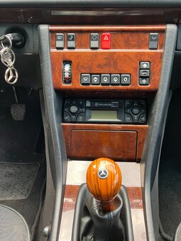 Mercedes Benz W124 E200 - 10