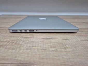 MacBook Pro (13-inch, 2015) /Intel Core i5/8GB RAM/512GB SSD - 10