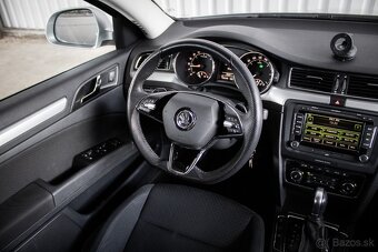 Škoda Superb 2.0 TDI CR DSG, 103 kW, A6 - 10