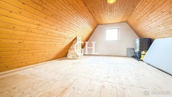 Váš kúsok prírody: Stavebný pozemok (393 m²) s chatkou v Baš - 10