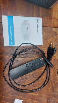 LED projektor Crenova - 10