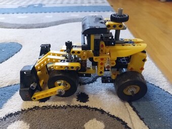Lego - 10