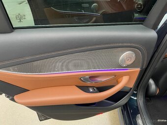 Predam Mercedes Benz E220 d AMG - 10