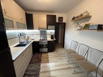 3- izbový byt s loggiou, 70 m2 - 10