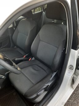 ŠKODA FABIA COMBI 1.4 TDI - 10