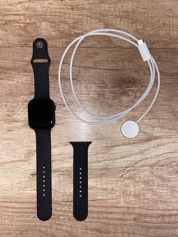 Apple watch 8 45mm GPS - 10