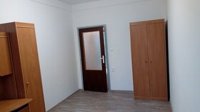 Predáme krásny 4-izbový byt v žiadanej lokalite na Andovskej - 10