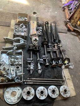 Predám 3x Škoda 110R – prihlásiteľné, započatá renovácia - 10