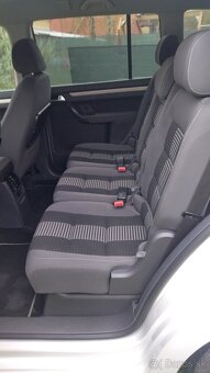 Volkswagen Touran 2.0TDI. - 10