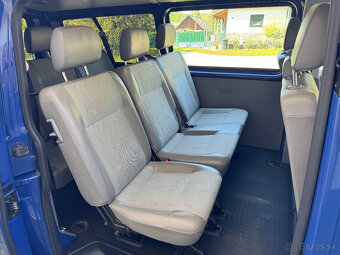 Volkswagen Transporter T5 2.5 TDI LR NS 4MOTION - 10