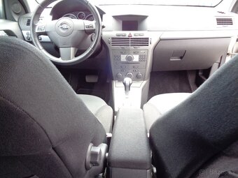 Opel Astra 1.6 16V Enjoy - 10