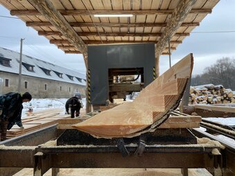 Dvojkotúčová Uhlová píla - 10