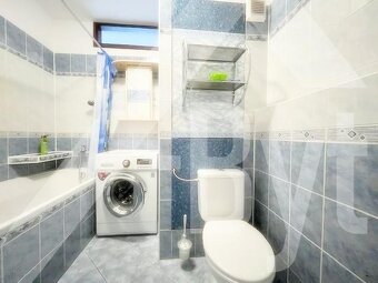 VEĽKÝ 2-IZBOVÝ BYT V CENTRE S BALKÓNOM A ZARIADENÝ - 10