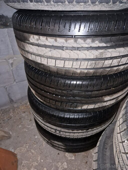 Predám elektrony, kolesa Nissan quaskai 235/55 R18 aj R17 - 10