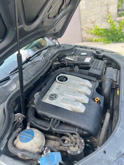 Volkswagen Passat b6 1.9tdi 77kw - 10