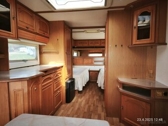 Tabbert 560 - podélné postele, TOP karavan - 10