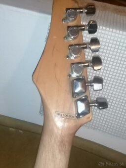 Sunn Mustang Stratocaster - 10