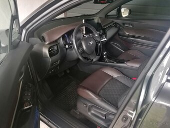 Toyota C-HR 1.8 hybrid, automat - 10
