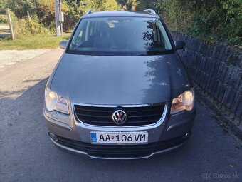 Volkswagen Touran 2.0 UNITED,7-miest - 10