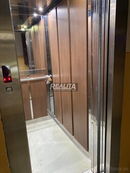 ÚTULNÝ 2-IZBOVÝ BYT , CENTRUM, REKONŠTRUKCIA - 10