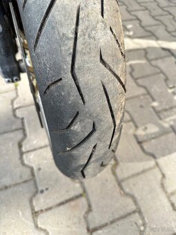 Triumph tiger 1050 - 10