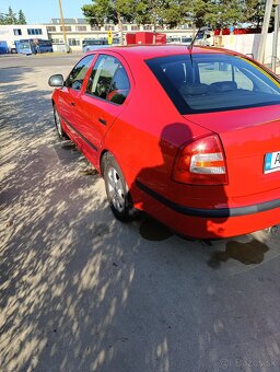 Octavia 1,6 benzín r.v. 2011 - 10