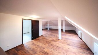 Realitná kancelária RE/MAX ponúka na prenájom novozrekonštru - 10