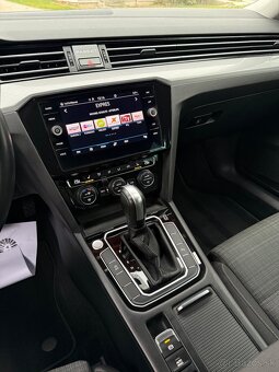 VW Passat Business 2.0TDi Dsg 110kw VIRTUAL/ŤAŽNÉ - 10