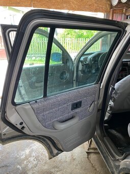 Land rover freelander 1.8b - 10