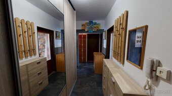 Priestranný 3 izbový byt na predaj na Slnečnej ulici - 10