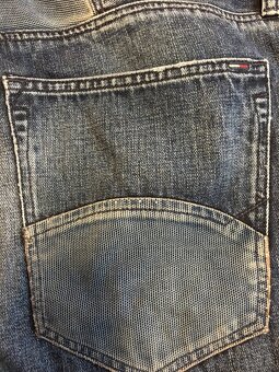 TOMMY HILFIGER originál pánske rifle w36/l34 - 10