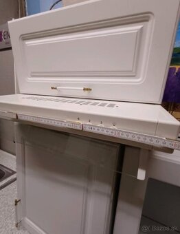 Krásná venkovská kuchyně se spotřebiči,5456 - 10