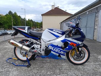 Suzuki gsxr 1000 K1 2001 118kw (160koní) M6 Top Stav - 10