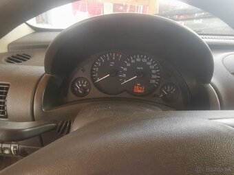 Opel corsa 1.0 44kw - 10