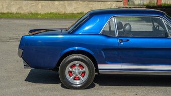 Ford Mustang - 10