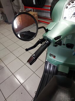 Vespa 200 GTS - 10