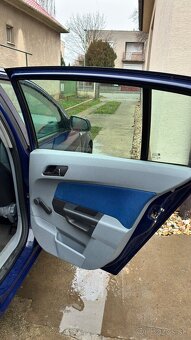 Opel Astra H 1.4 benzín, MANUÁL, r. 2004 – STK 06/2026 - 10