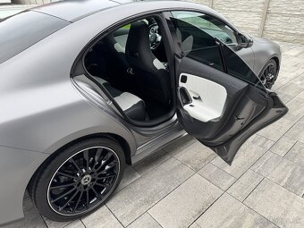Mercedes cla 180 coupe amg - 10