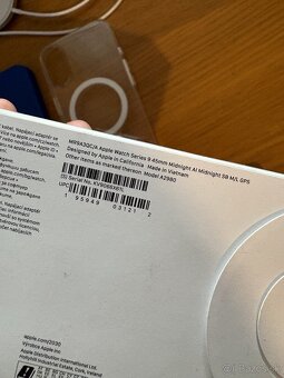Predám Apple iPhone 16 128gb + Apple Watch 9 45mm + prísluše - 10