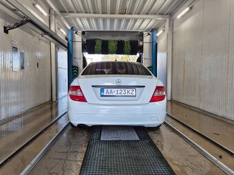 Predám alebo vymením Mercedes-Benz C 180 w204 - 10