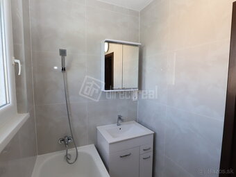 Kompletne zrekonštruovaný 4 izbový byt 87 m2 s balkón… - 10